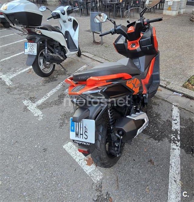 Kymco DTX 125 – Vista 8