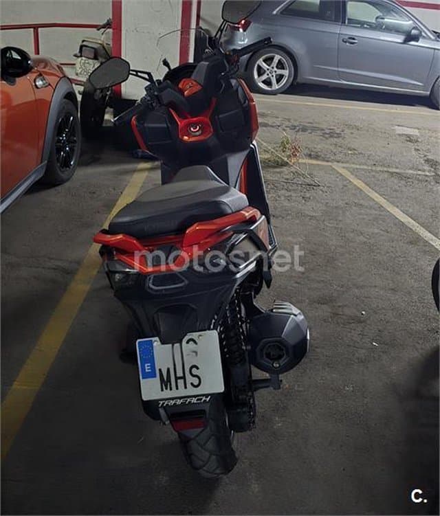 Kymco DTX 125 – Vista 9