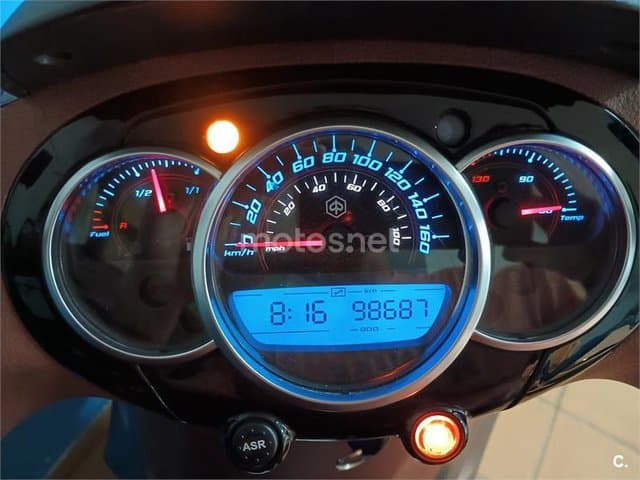 Piaggio Beverly Sport Touring 350 – Vista 1