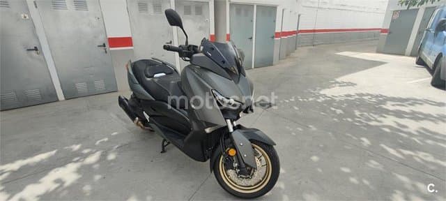 Yamaha XMAX 400 – Vista 5