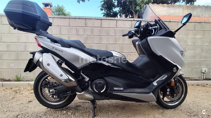 Yamaha TMAX 530 – Vista 1