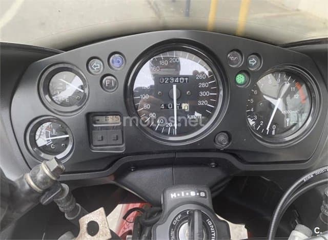 Honda CBR 1100 XX – Vista 6