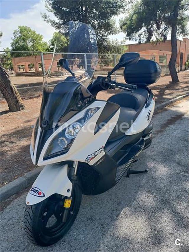 Kymco Super Dink 300I ABS 2400 € 2014 Madrid - 2