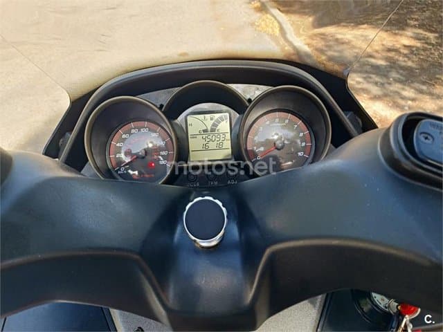 Kymco Super Dink 300I ABS 2400 € 2014 Madrid - 4