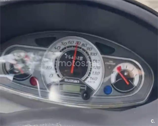 Suzuki BURGMAN 125 1800 € 2011 Barcelona - 5