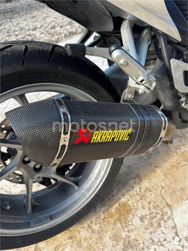 Honda VFR 1200 F – Vista 5