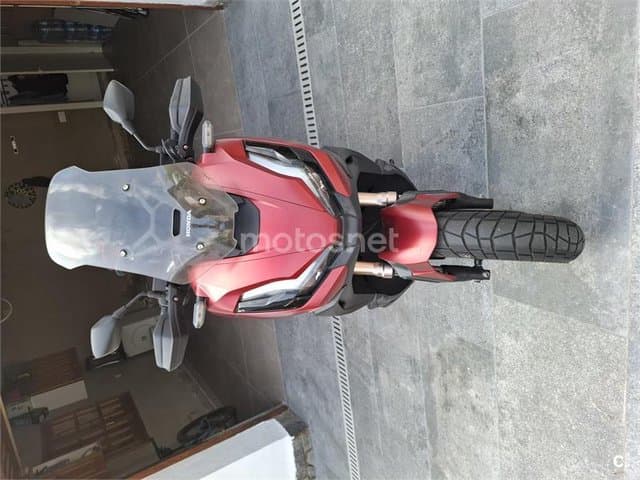 Honda ADV 350 – Vista 3