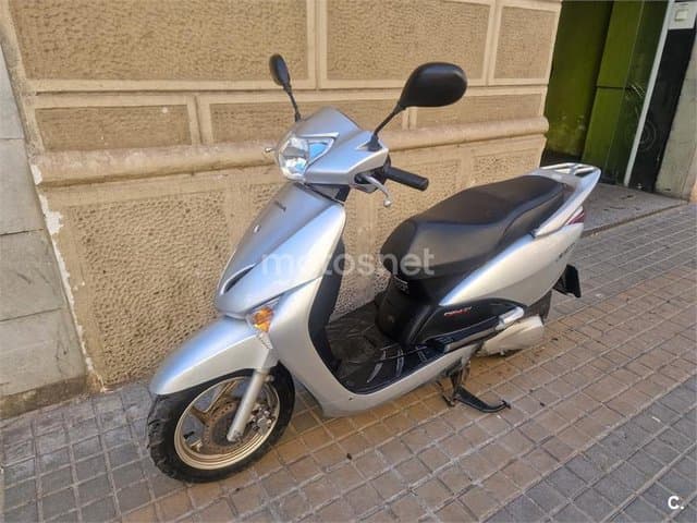 Honda Lead 110 890 € 2008 Barcelona - 3
