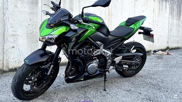 Kawasaki Z 900 – Vista 1