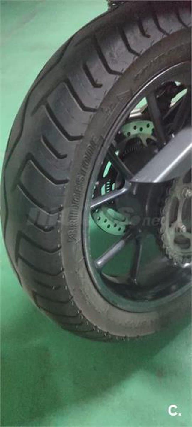 Triumph Street Twin 6500 € 2018 Valencia - 4