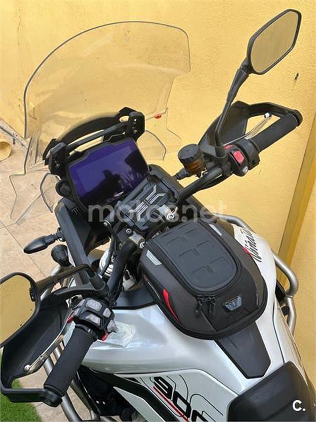 Triumph Tiger 900 – Vista 12