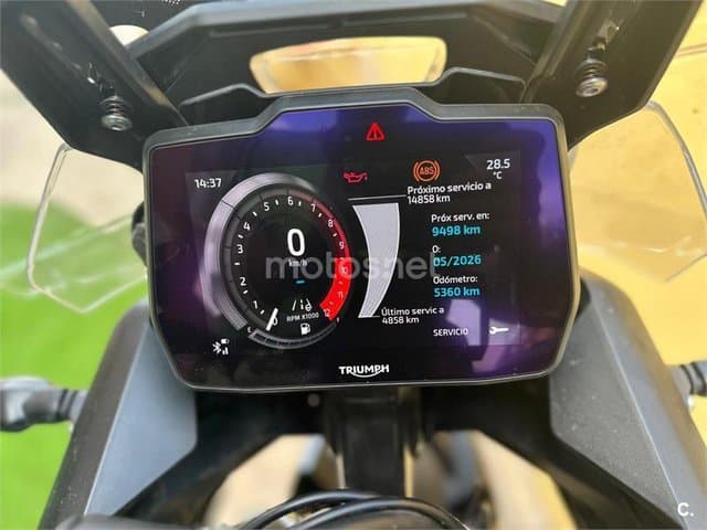 Triumph Tiger 900 – Vista 7