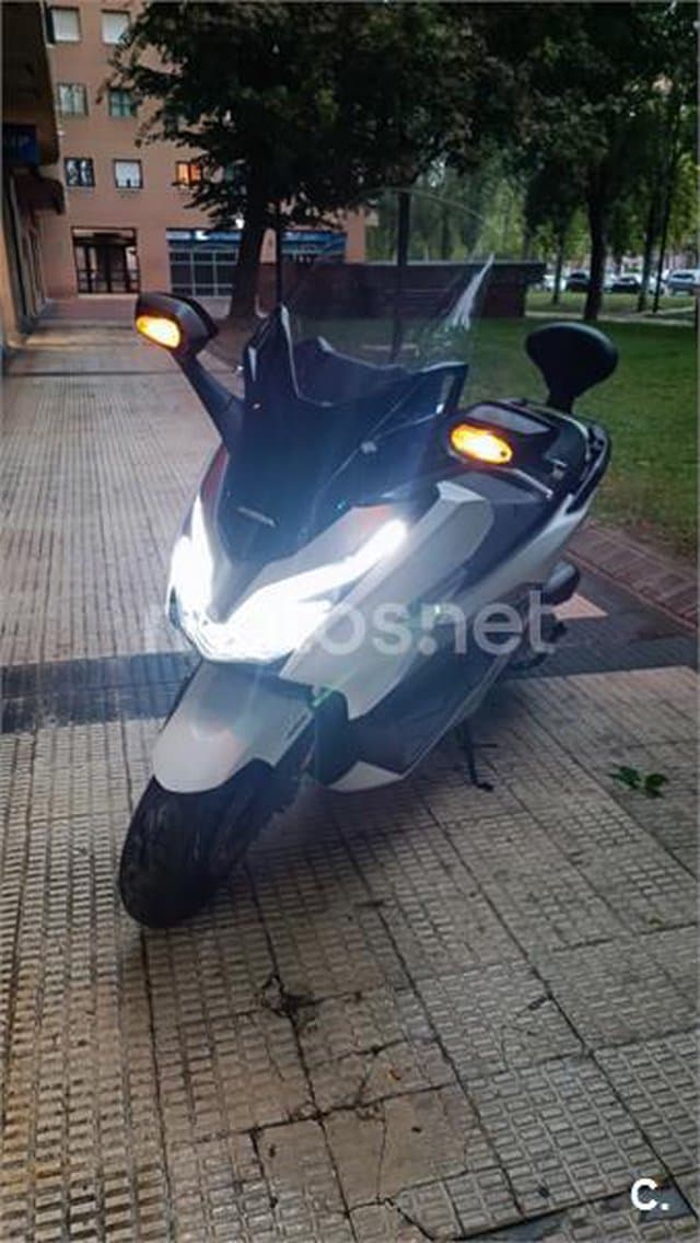 Honda Forza 3500 € 2019 Zaragoza - 5