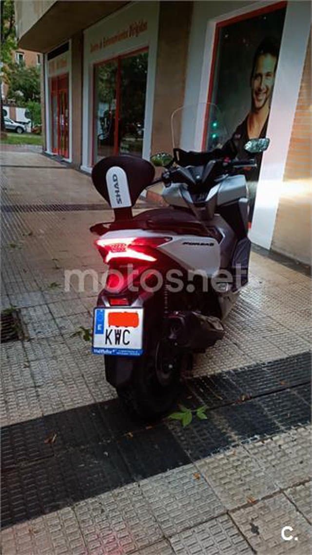 Honda Forza 3500 € 2019 Zaragoza - 6