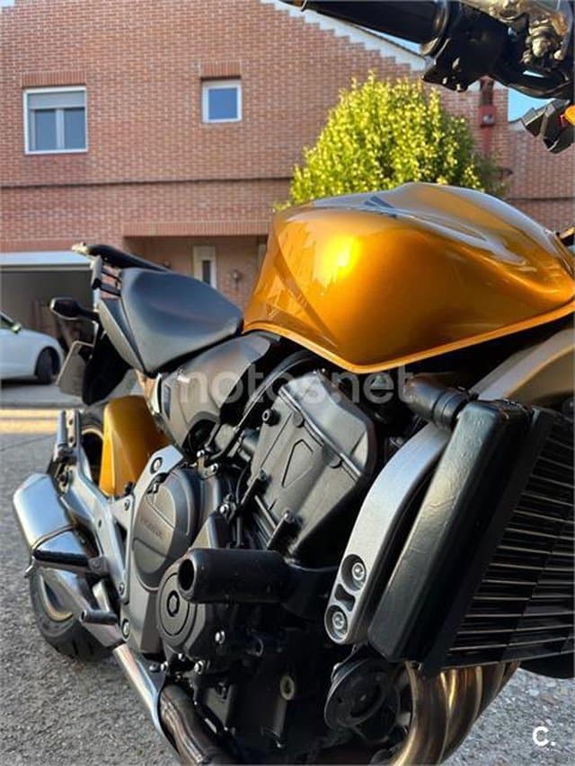 Honda CB 600F Hornet 3200 € 2008 Valladolid - 10