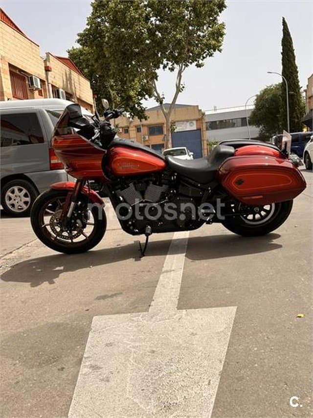 Harley-Davidson Low Rider ST – Vista 4