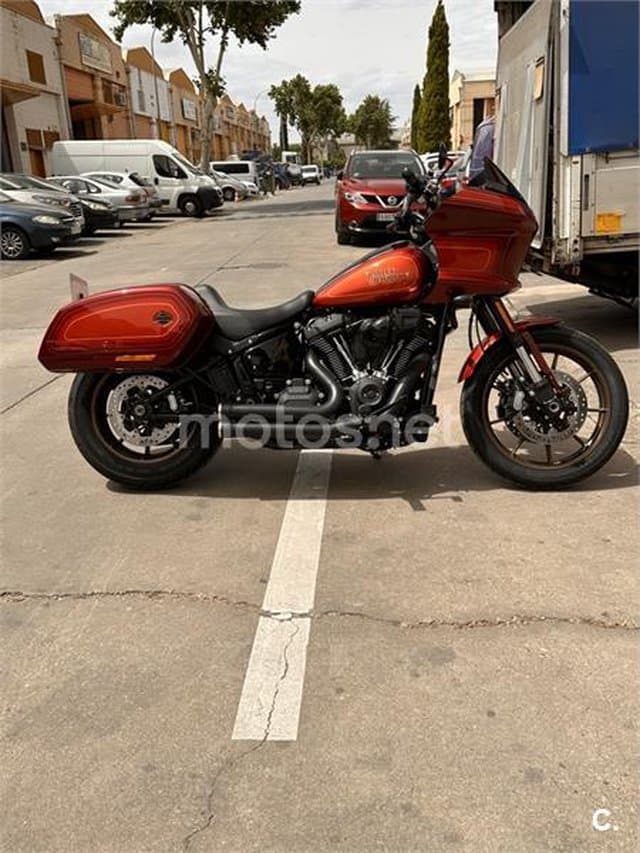 Harley-Davidson Low Rider ST – Vista 6