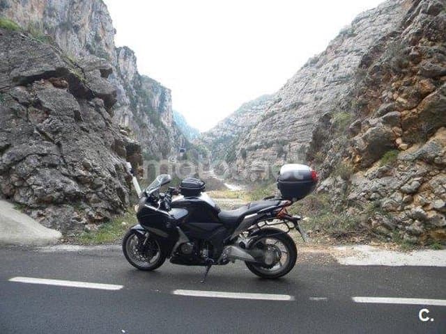 Honda VFR 1200 F – Vista 3