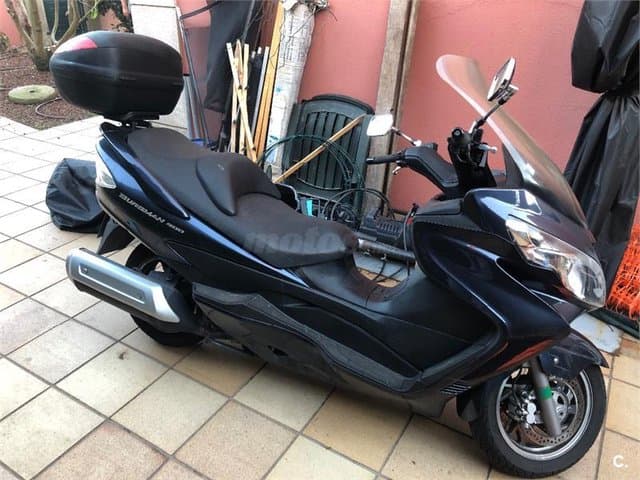Suzuki BURGMAN 400 2300 € 2007 Pontevedra - 1