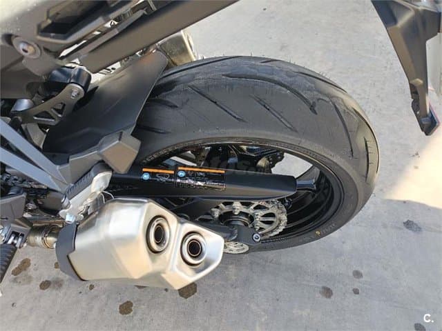 Kawasaki Z 1000 SX – Vista 6