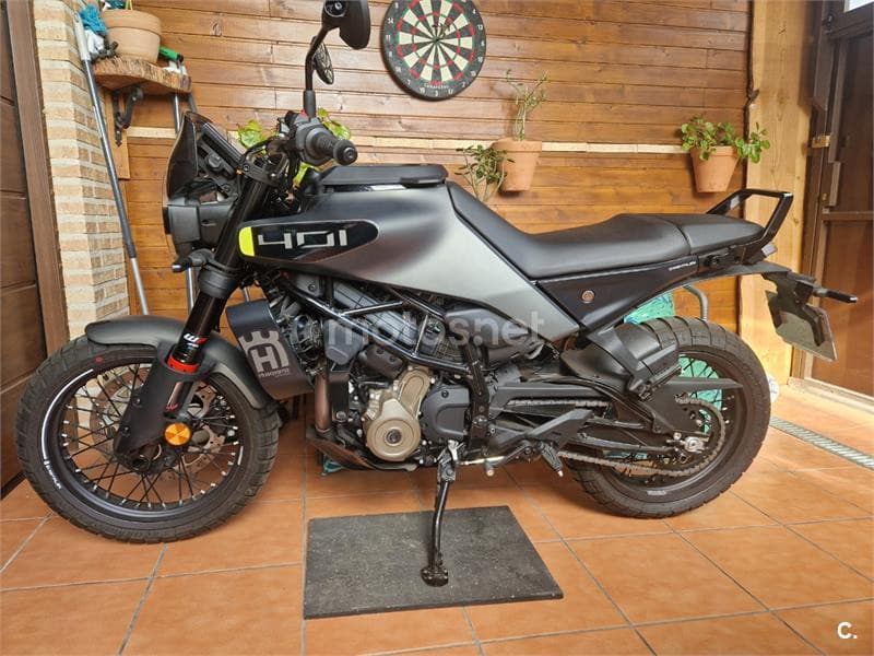 Husqvarna Svartpilen 401 – Vista 3