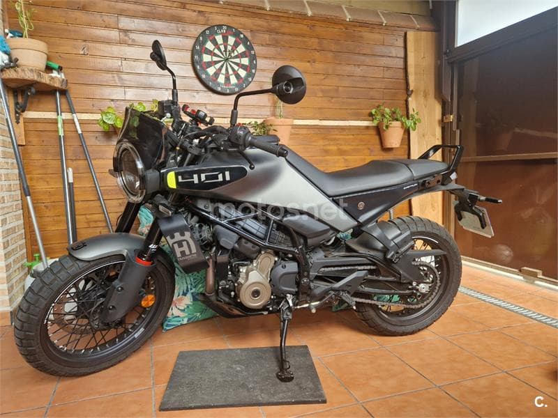 Husqvarna Svartpilen 401 – Vista 4