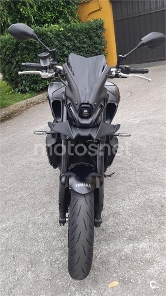 Yamaha MT 09 – Vista 4