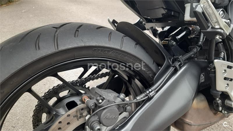 Yamaha MT 09 – Vista 8