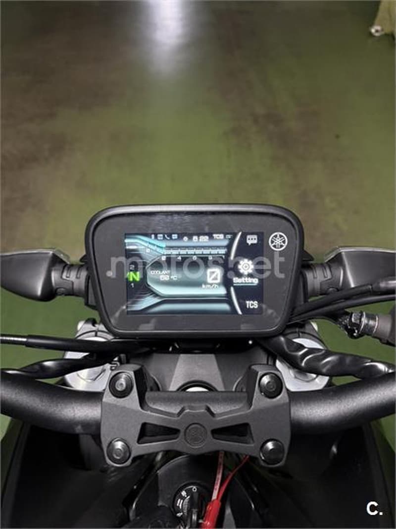Yamaha MT-125 – Vista 24