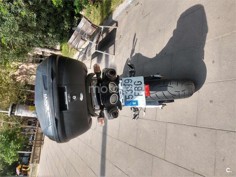 Suzuki GSR 600 – Vista 5