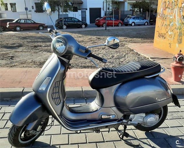 Vespa Gran Turismo 200 – Vista 6