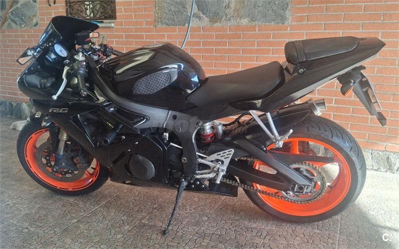 Yamaha YZF R6 – Vista 1