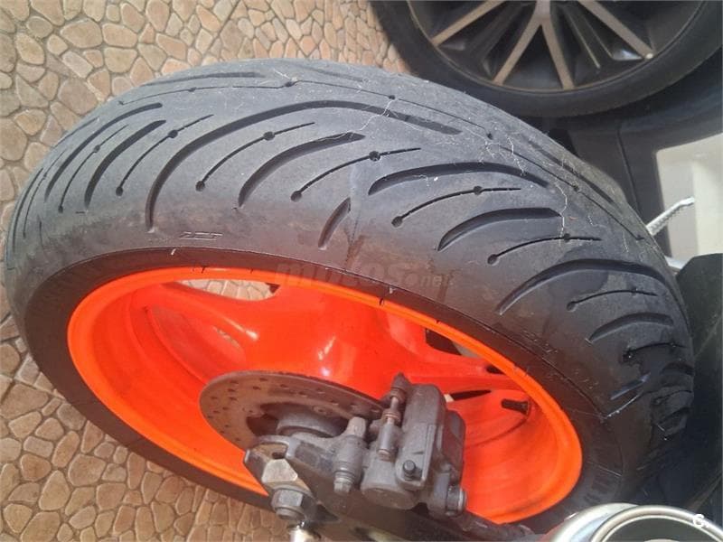 Yamaha YZF R6 – Vista 4