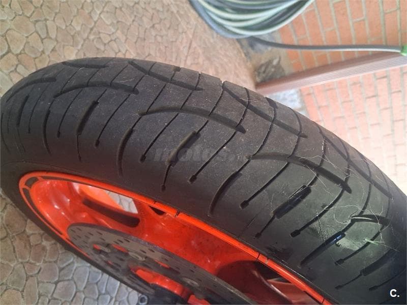 Yamaha YZF R6 – Vista 8