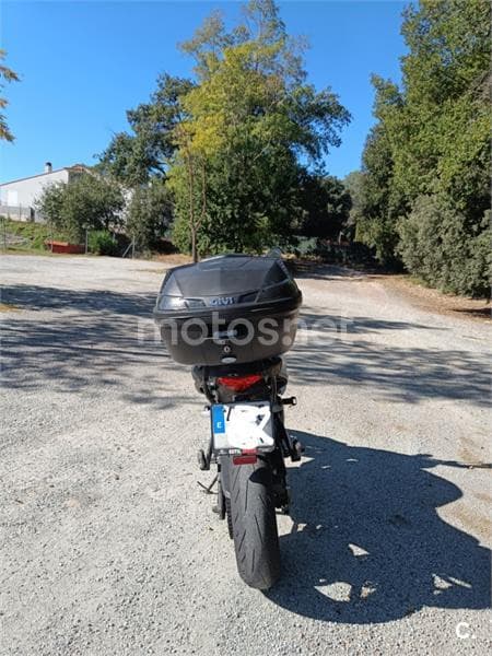 Kawasaki ER 6N – Vista 7