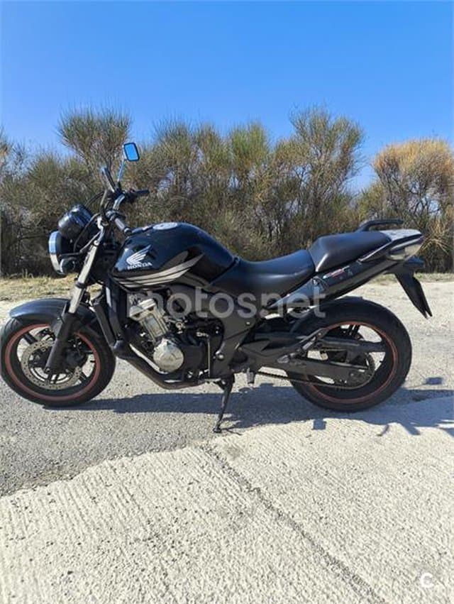 Honda CBF 600N – Vista 1