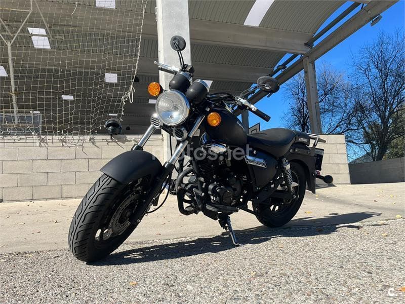 Keeway Superlight 125 LE – Vista 10