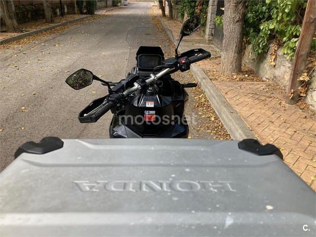 Honda X-ADV – Vista 8