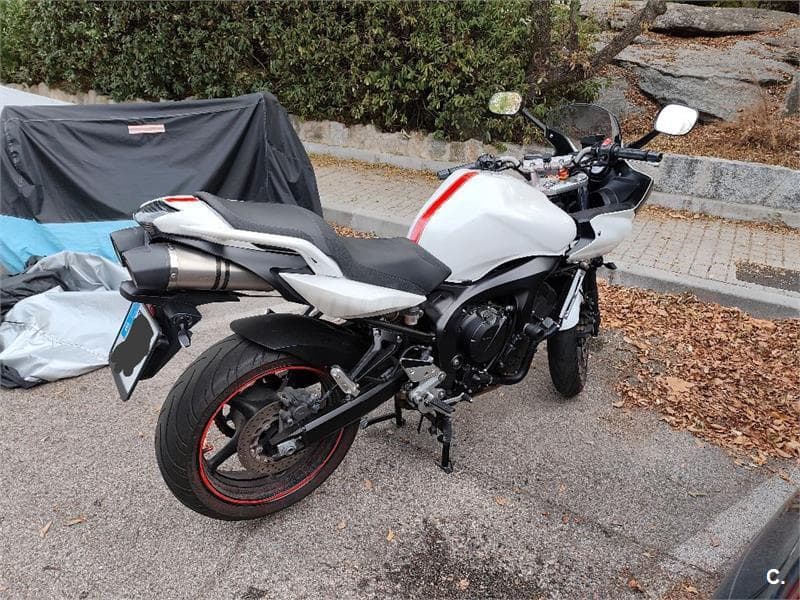 Yamaha FZ6 S – Vista 2