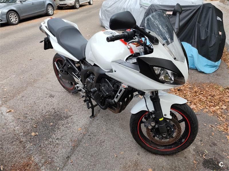 Yamaha FZ6 S – Vista 4
