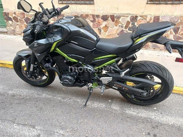 Kawasaki Z 900 – Vista 1