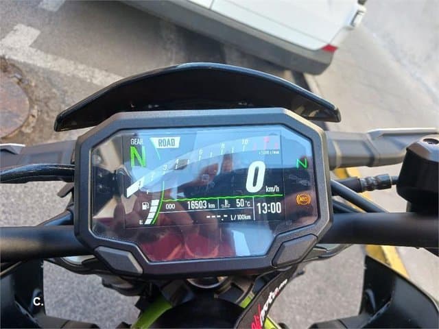 Kawasaki Z 900 – Vista 2