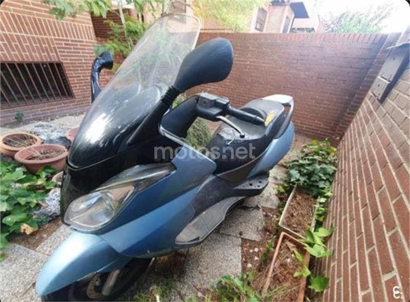 Aprilia Arrecife 125 600 € 2004 Madrid - 3