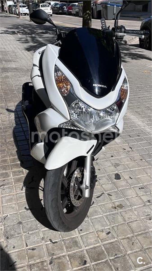 Honda PCX 125 – Vista 5