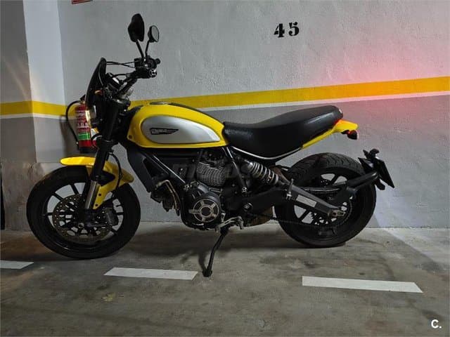 Ducati Scrambler 4400 € 2016 Valencia - 1