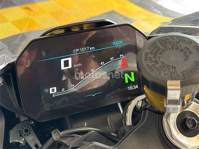 BMW S 1000 RR – Vista 11