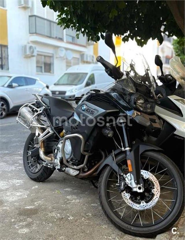 BMW F 850 – Vista 1