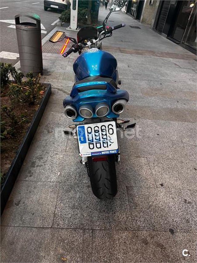 Suzuki GSR 600 2700 € 2007 Pontevedra - 4