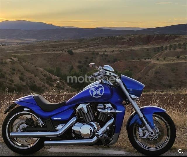 Suzuki Intruder M1800R – Vista 3