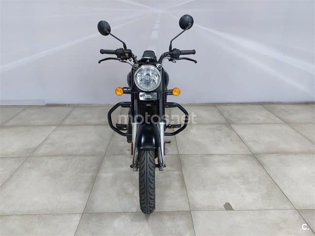 Royal Enfield Classic 350 – Vista 4